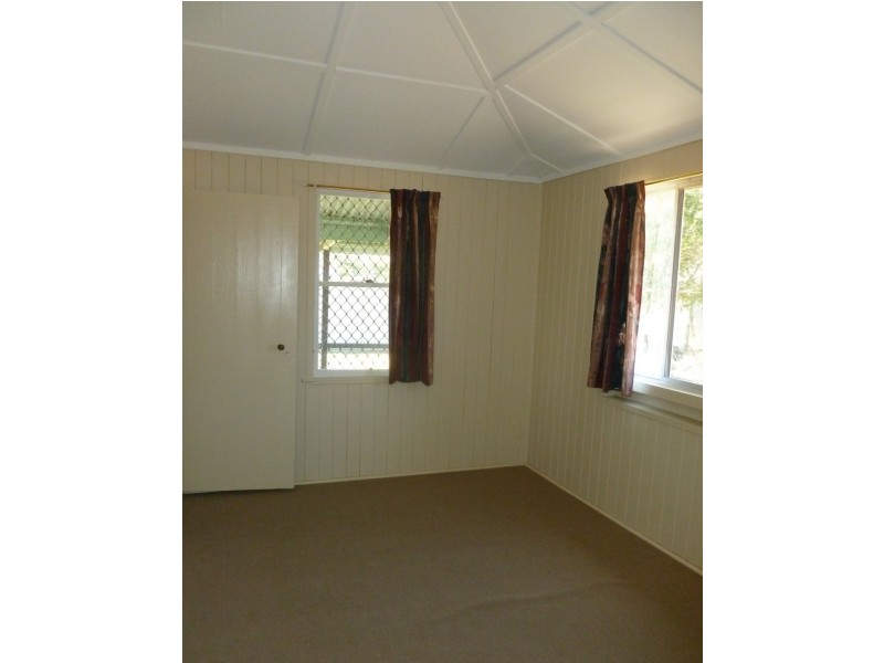 150 TORQUAY RD, Scarness QLD 4655