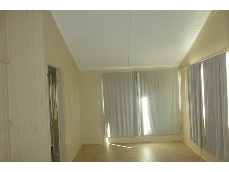 150 TORQUAY RD, Scarness QLD 4655