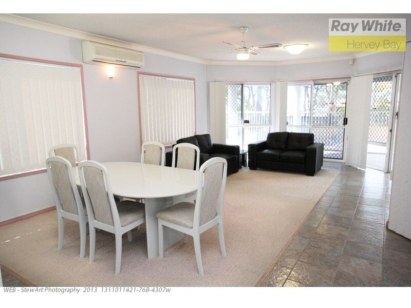 1/438 Esplanade “Villa Venezia”, Torquay QLD 4655