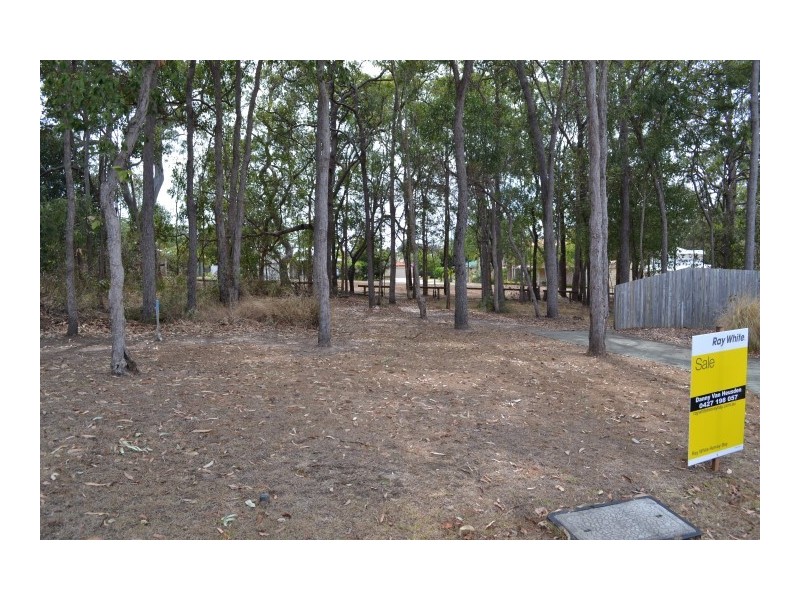 19 Parraweena Court, Point Vernon QLD 4655