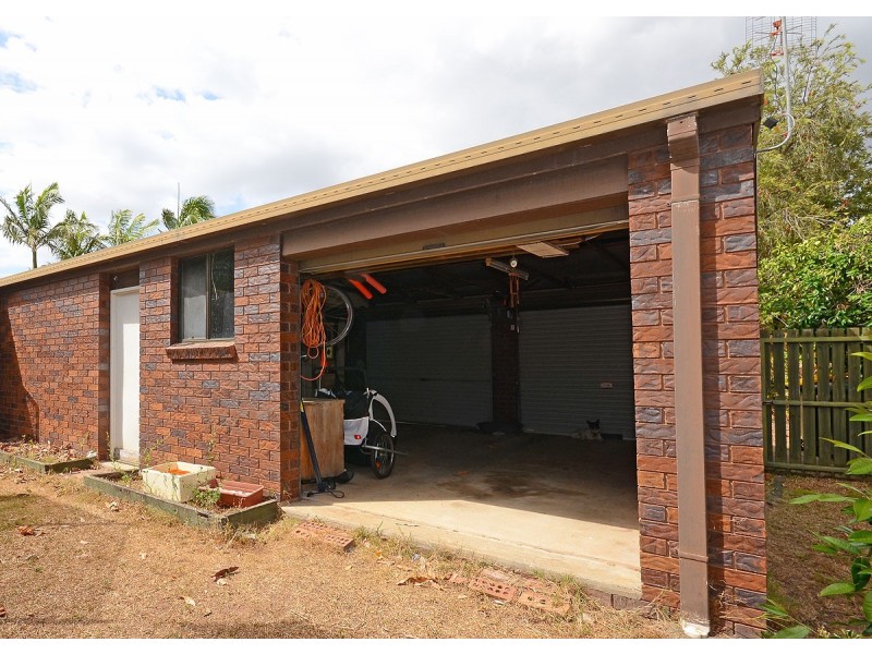 16 Paul Drive, Point Vernon QLD 4655