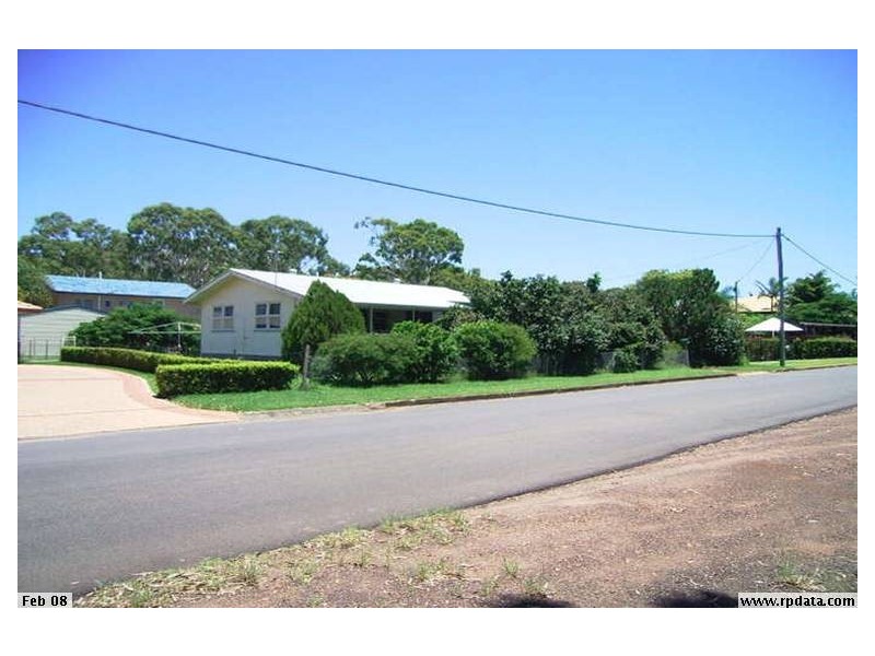 42 Esplanade, Point Vernon QLD 4655