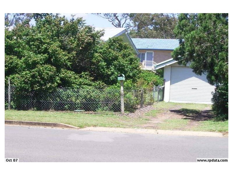 42 Esplanade, Point Vernon QLD 4655