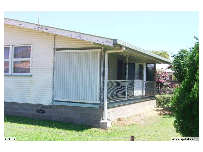 42 Esplanade, Point Vernon QLD 4655