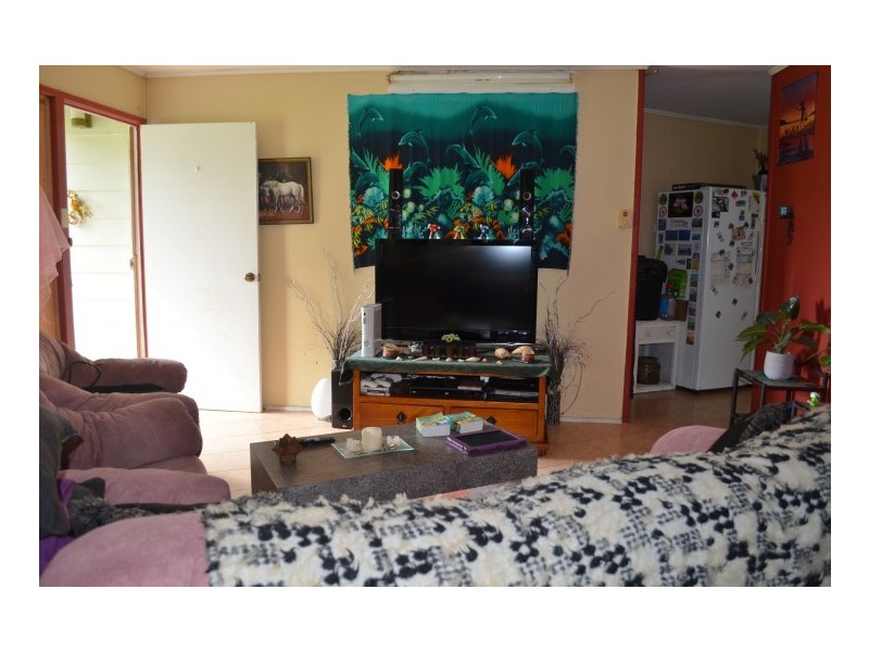 8 Maple Street, Pialba QLD 4655