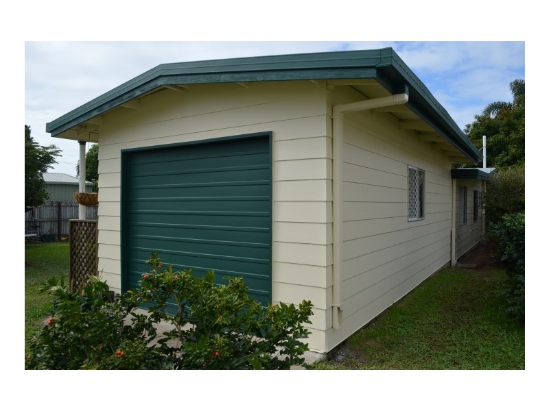 8 Maple Street, Pialba QLD 4655