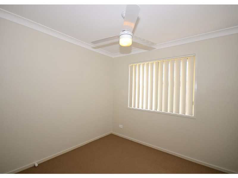 10 Steel Street, Nikenbah QLD 4655