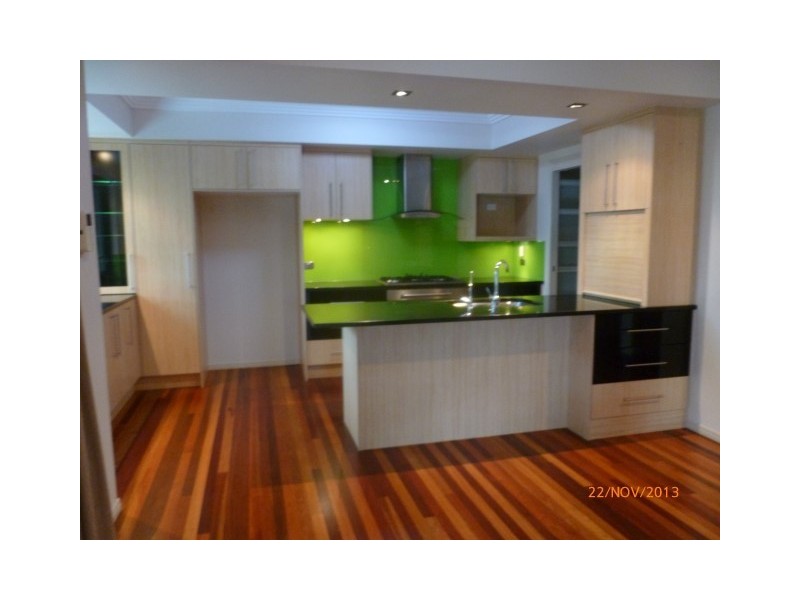 1/580 ESPLANADE, Urangan QLD 4655