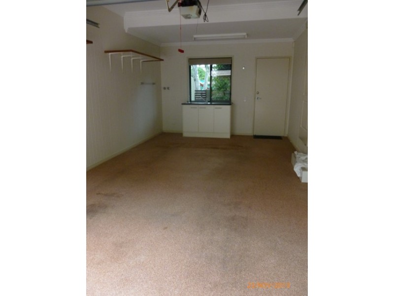 1/580 ESPLANADE, Urangan QLD 4655