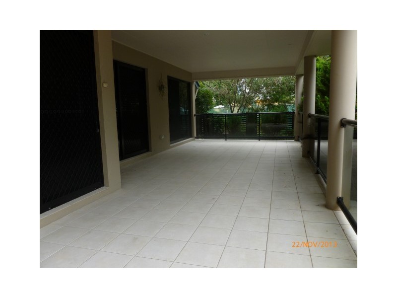 1/580 ESPLANADE, Urangan QLD 4655