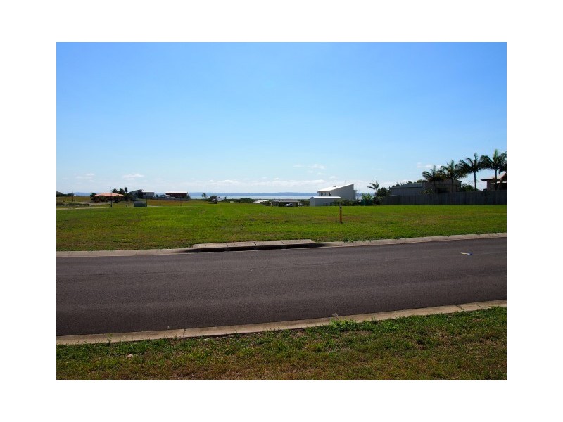 34 Windjammer Circuit, River Heads QLD 4655