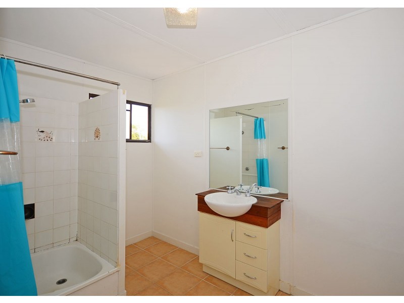 53 Mant Street, Point Vernon QLD 4655