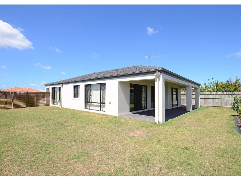 1 Fishburn Way, Eli Waters QLD 4655