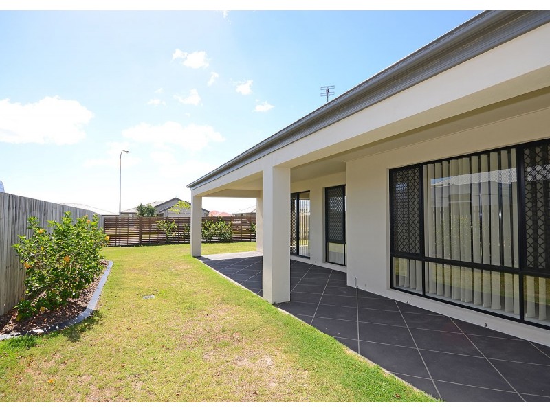 1 Fishburn Way, Hervey Bay QLD 4655