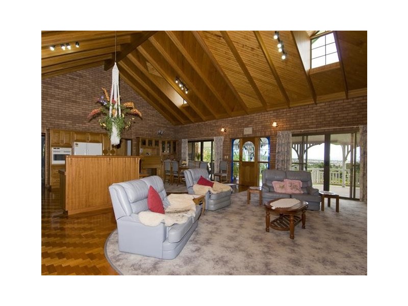 22 Neisler court, Kawungan QLD 4655