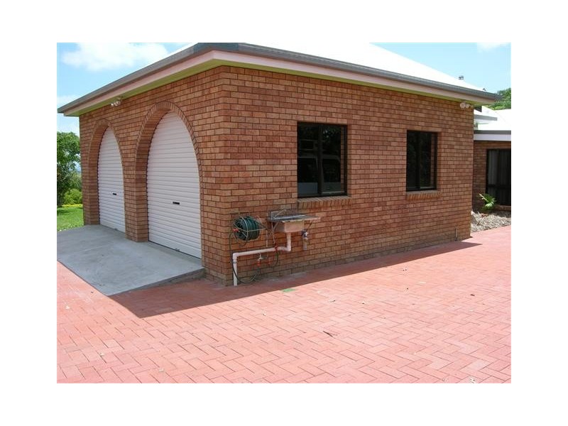 22 Neisler court, Kawungan QLD 4655