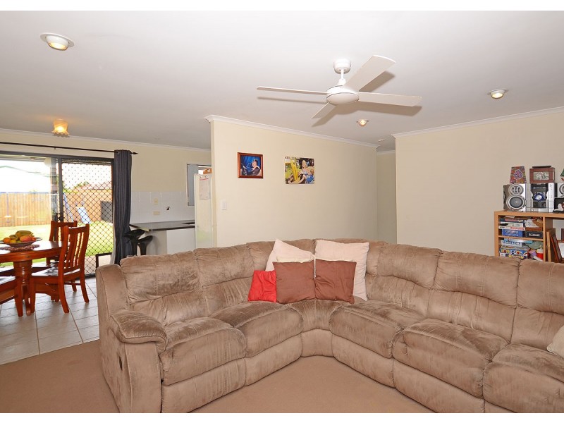 34 Wide Bay Drive, Eli Waters QLD 4655