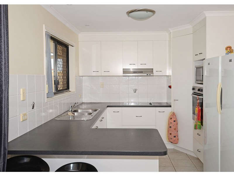 34 Wide Bay Drive, Eli Waters QLD 4655