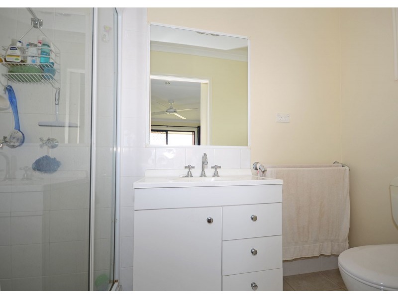 34 Wide Bay Drive, Eli Waters QLD 4655