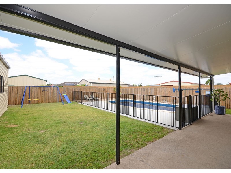 34 Wide Bay Drive, Eli Waters QLD 4655