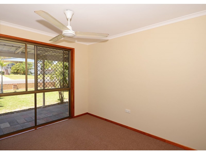 41 John Street, Scarness QLD 4655