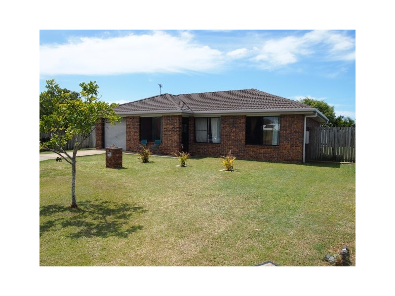 15 Wodalla Mew, Point Vernon QLD 4655