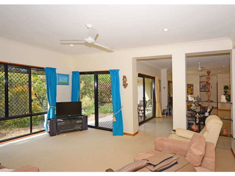 26 Meadow Drive, Dundowran Beach QLD 4655