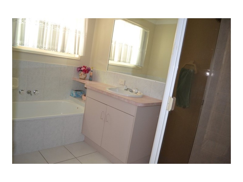 3 Lygon Court, Urraween QLD 4655