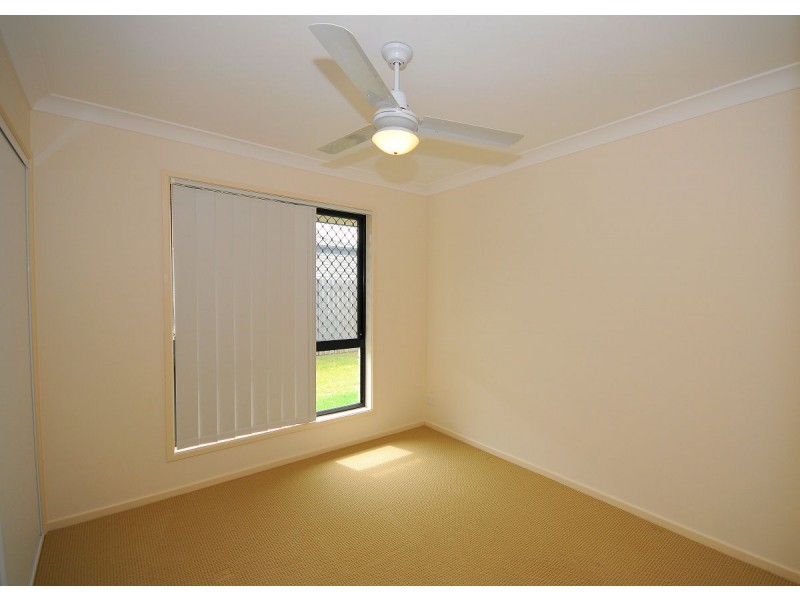 86 Endeavour Way, Eli Waters QLD 4655