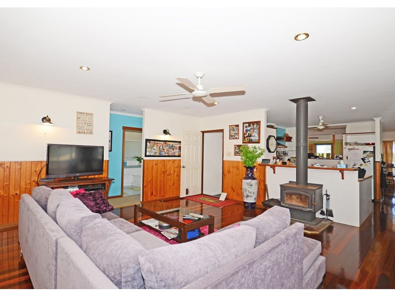 3 Greta Court, Urangan QLD 4655