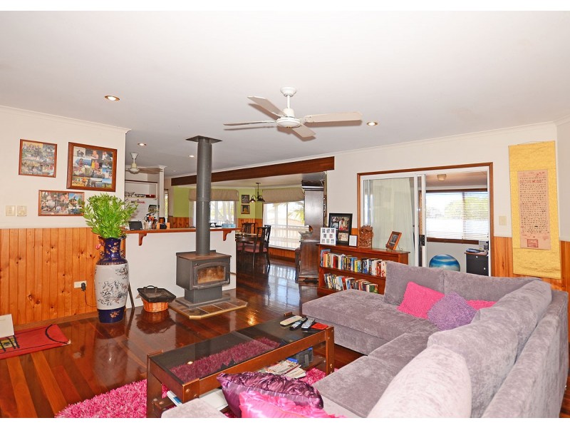 3 Greta Court, Urangan QLD 4655