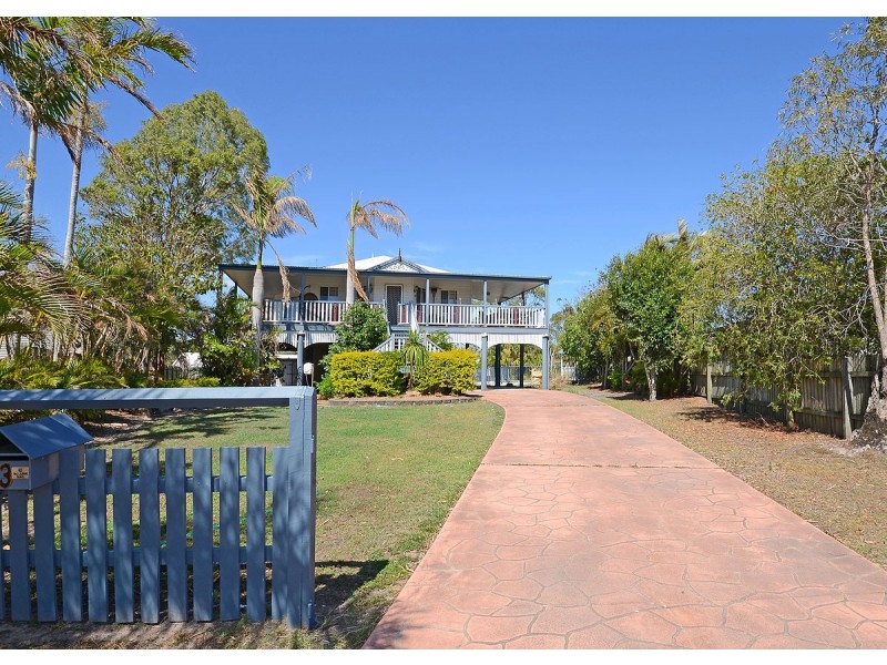 3 Greta Court, Urangan QLD 4655