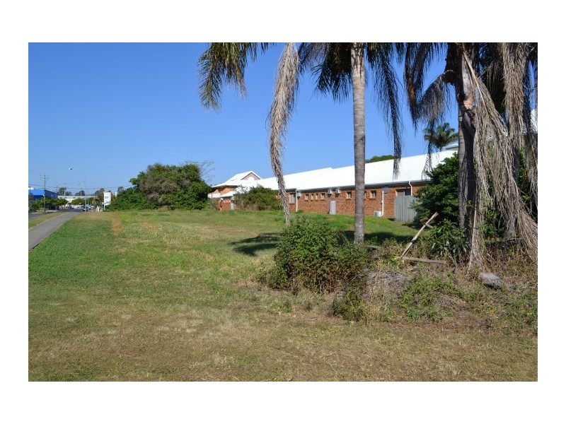 310 Esplanade, Pialba QLD 4655