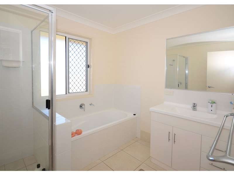 88 Endeavour Way, Eli Waters QLD 4655