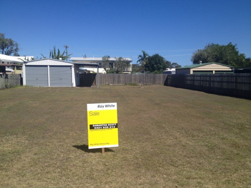 68 Drummond St., Urangan QLD 4655