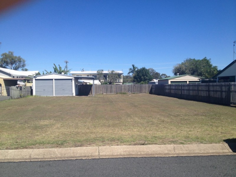 68 Drummond St., Urangan QLD 4655