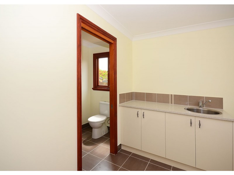 77 Corfield Street, Point Vernon QLD 4655