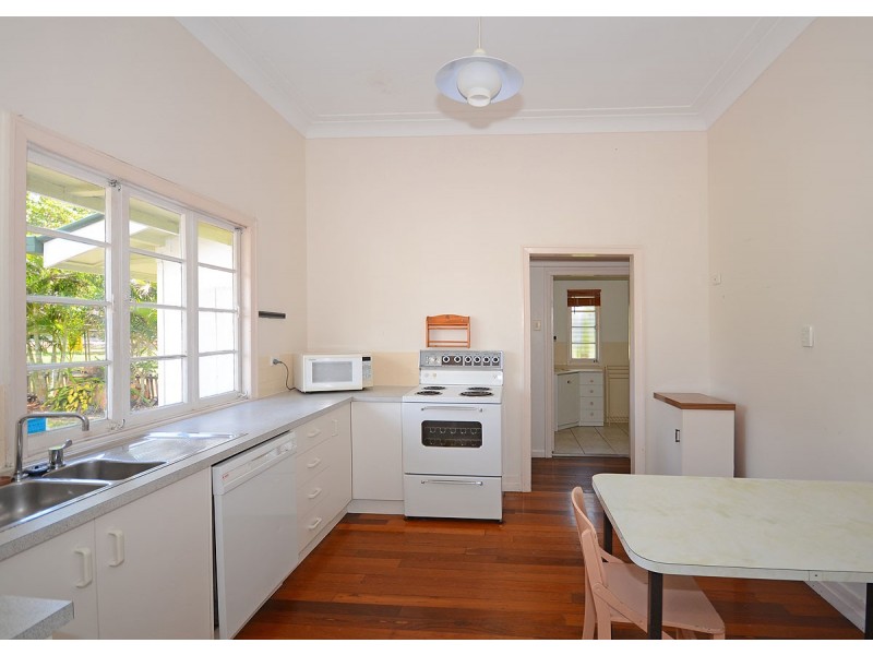 58 Watson Street, Pialba QLD 4655