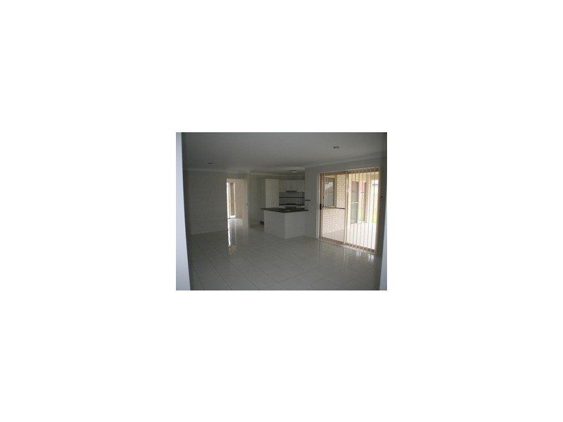 64 Endeavour Way, Eli Waters QLD 4655