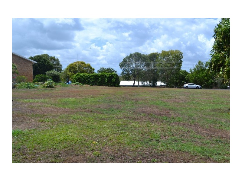 6 Pacific Drive, Booral QLD 4655