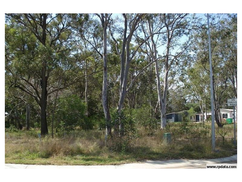 2 Cumberland Court, Point Vernon QLD 4655