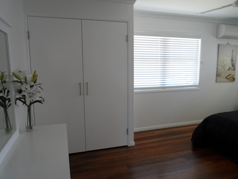 36 Hibiscus Street, Urangan QLD 4655