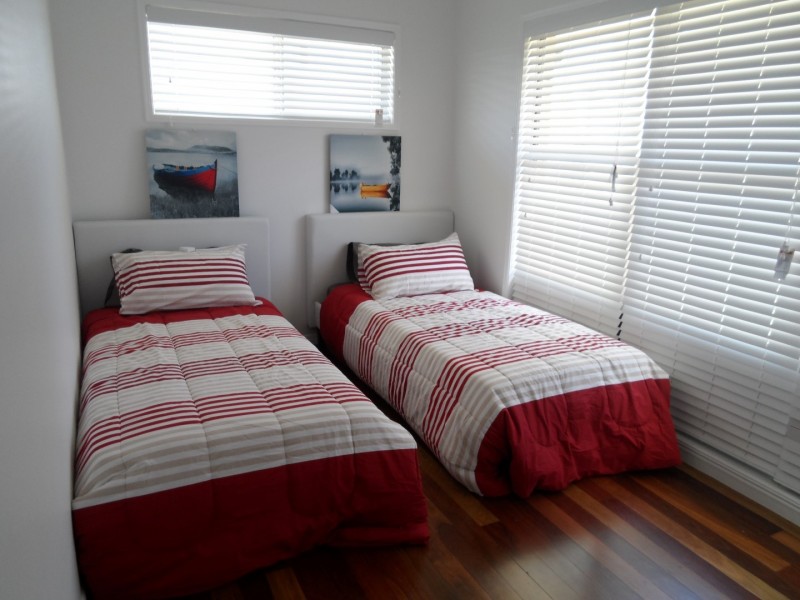 36 Hibiscus Street, Urangan QLD 4655