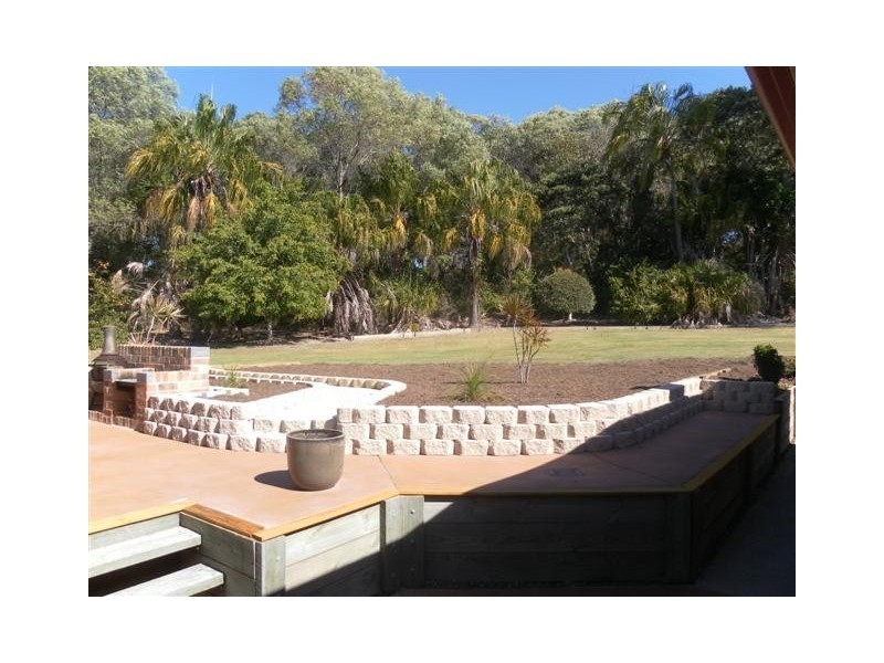 14 AVERY CRT, Dundowran QLD 4655