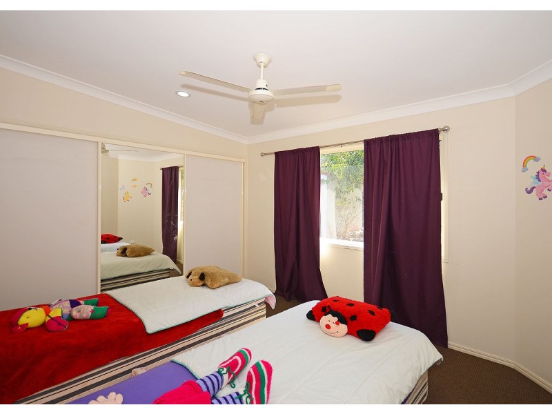 34 Bluewater Drive, Booral QLD 4655