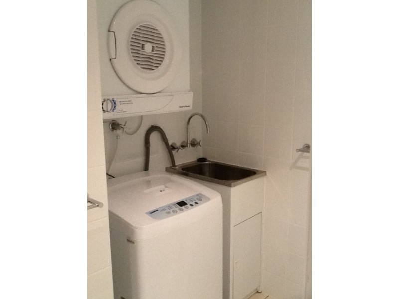 402/239 ESPLANADE, Pialba QLD 4655