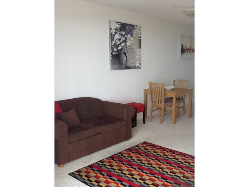 402/239 ESPLANADE, Pialba QLD 4655