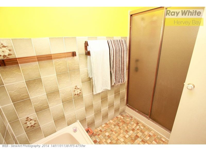 22 Richard Street, Urangan QLD 4655