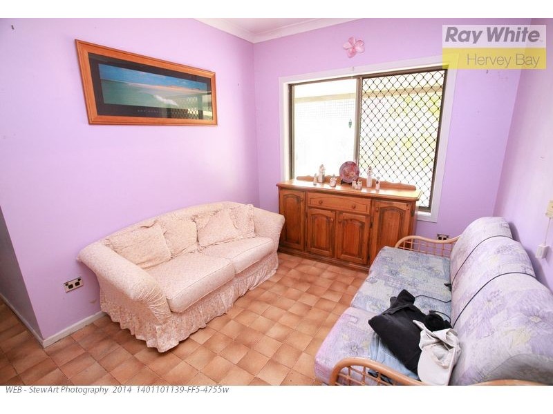 22 Richard Street, Urangan QLD 4655