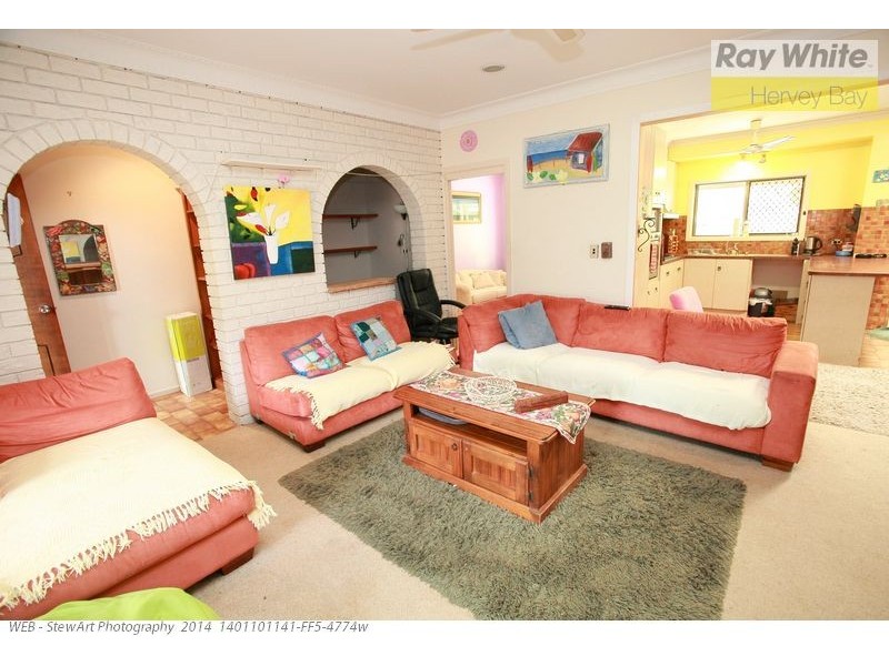 22 Richard Street, Urangan QLD 4655